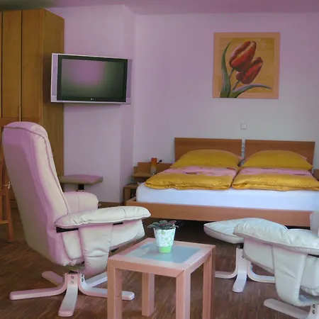 Schwahn アパート *